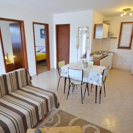 Ana & Mauricio Apartment Rovinj Exterior photo
